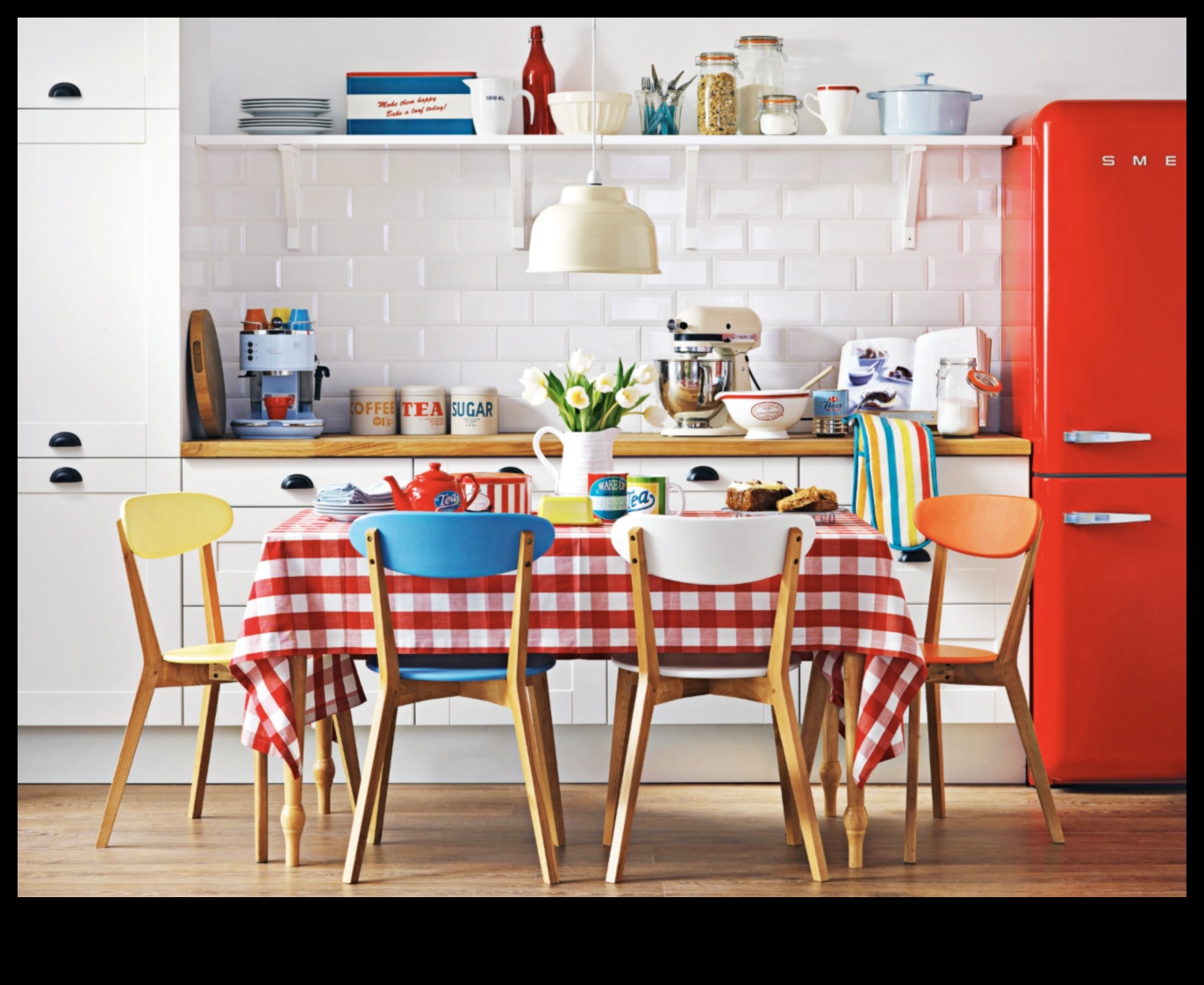Ρετρό διακόσμηση κουζίνας για νοσταλγική αίσθηση