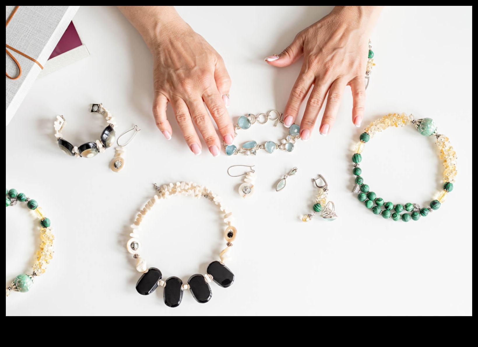 Upcycled Fashion Jewelry Μια βιώσιμη επιλογή 4 DIY Crafts και Upcycled Fashion: Creating Wearable Art