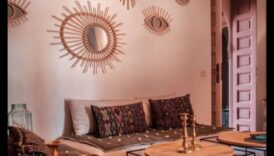 Μαροκινή στολισμός σαλονιού Ένας ζέστη και σαγηνευτικός σπίτι 5 Μαροκινή διακόσμηση σαλονιού με πλούσια υφάσματα